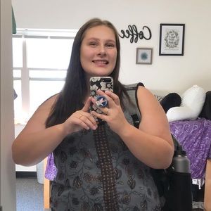 Meet your Posher, Gwendolyn